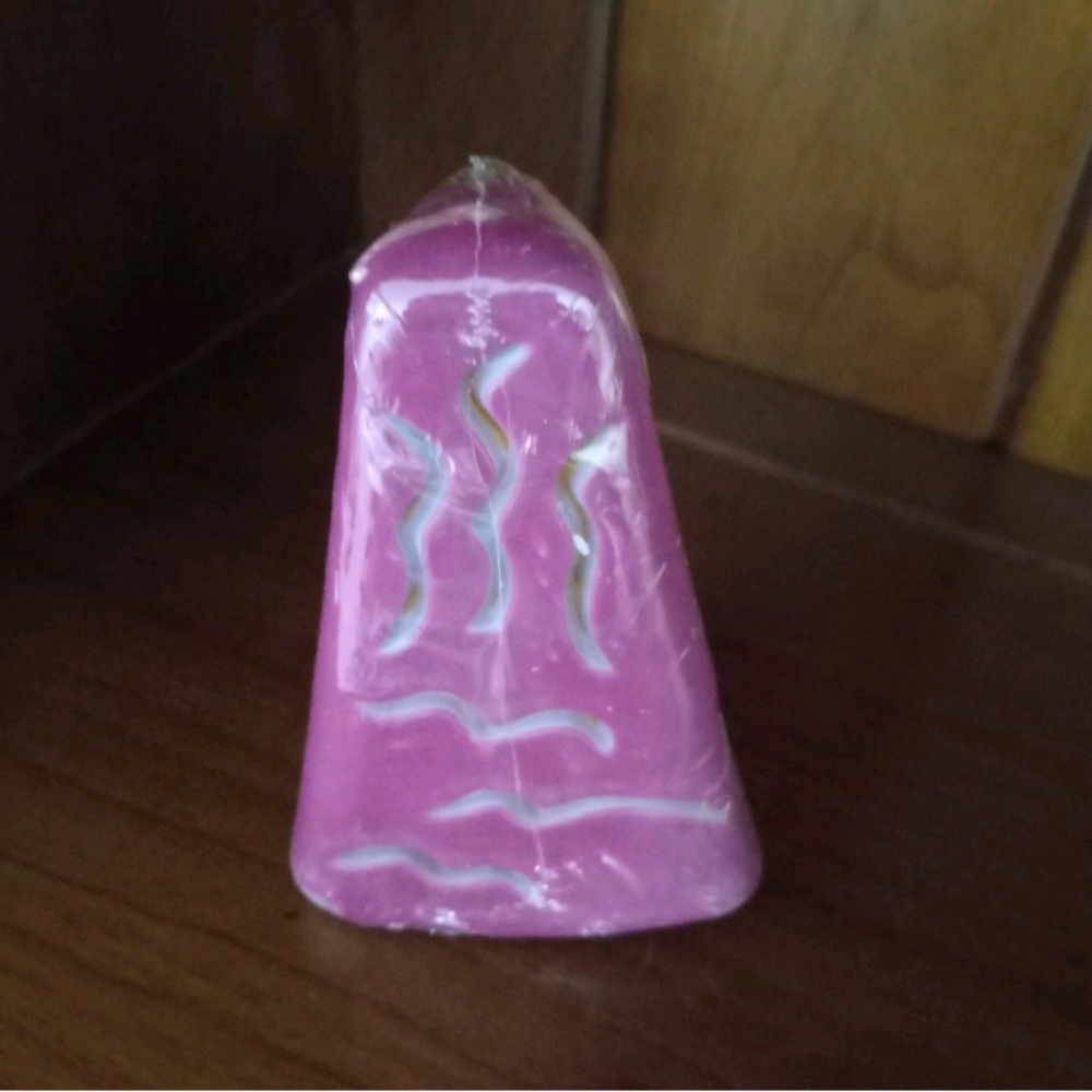 Hot Pink Magenta Carved Wax Pyramid Summer Novelty Pillar Candle